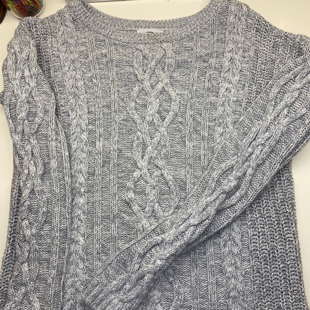 Gray Old Navy Sweater